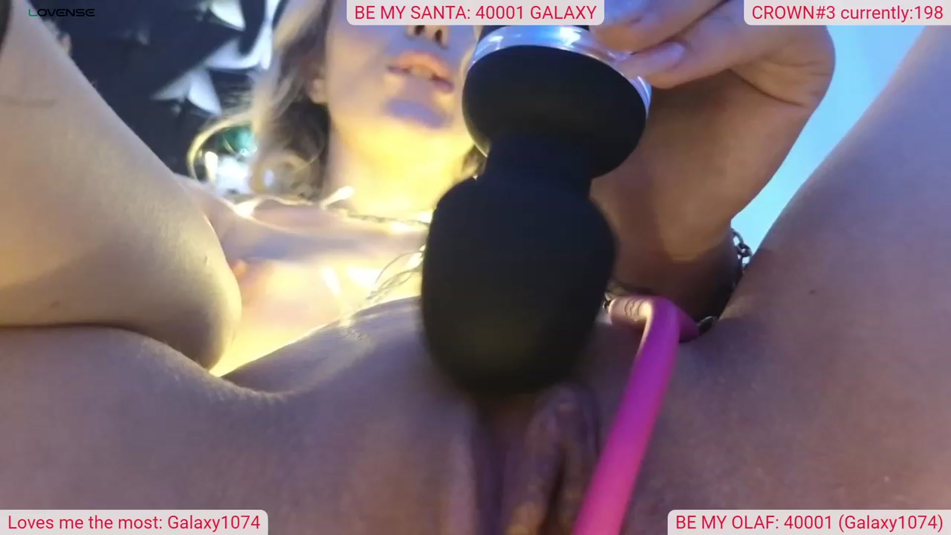 Gallery image thumbnail from DinasLibrary's myfreecams stream on, 12/17/2023, 07:12 image 9 of 20