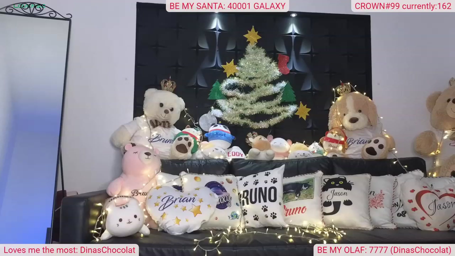 Gallery image thumbnail from DinasLibrary's myfreecams stream on, 12/18/2023, 06:16 image 7 of 20