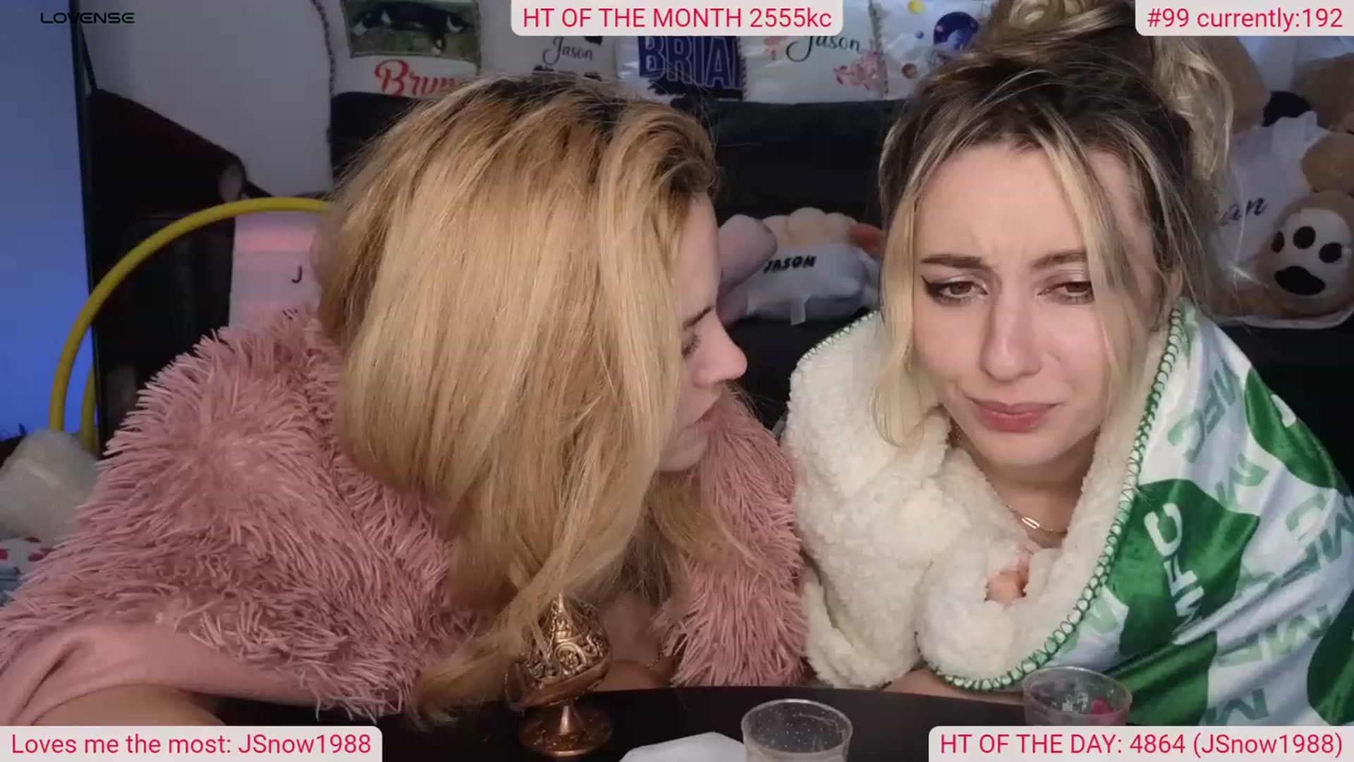 Gallery image thumbnail from DinasLibrary's myfreecams stream on, 01/13/2024, 10:49 image 1 of 20