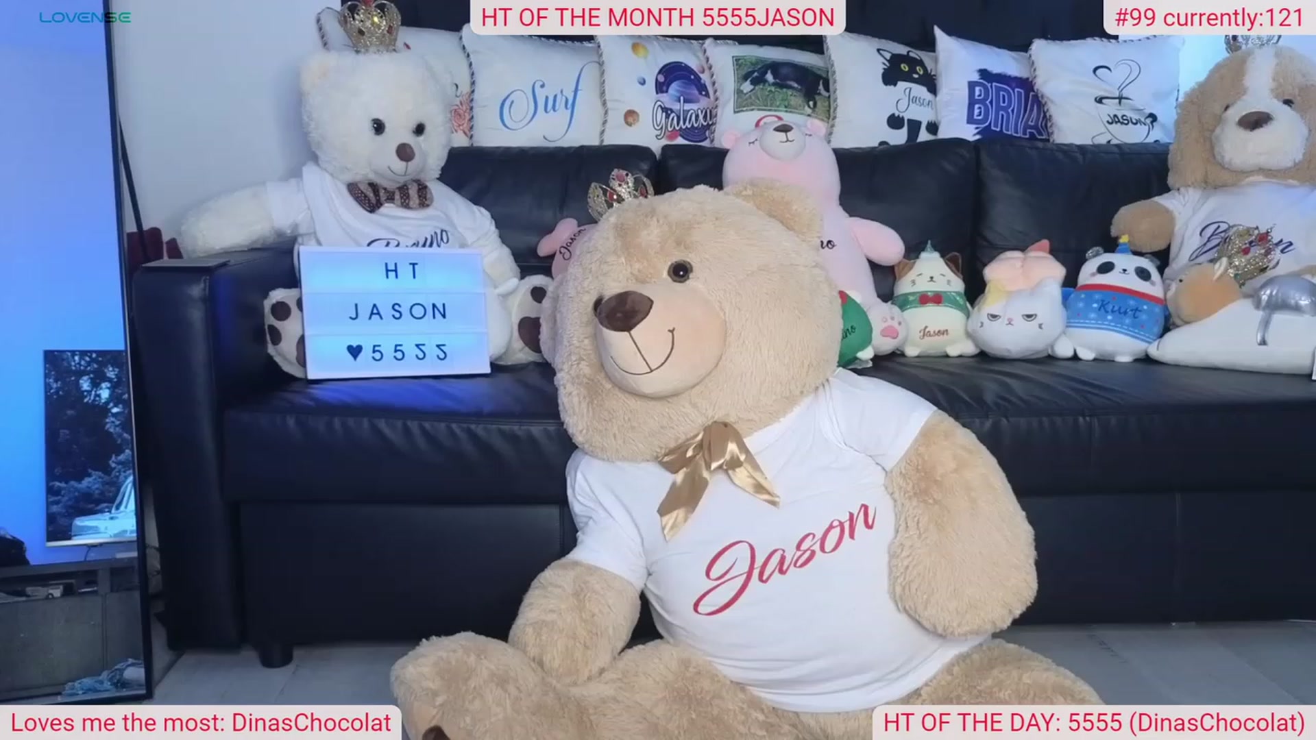 Gallery image thumbnail from DinasLibrary's myfreecams stream on, 01/15/2024, 08:33 image 10 of 20