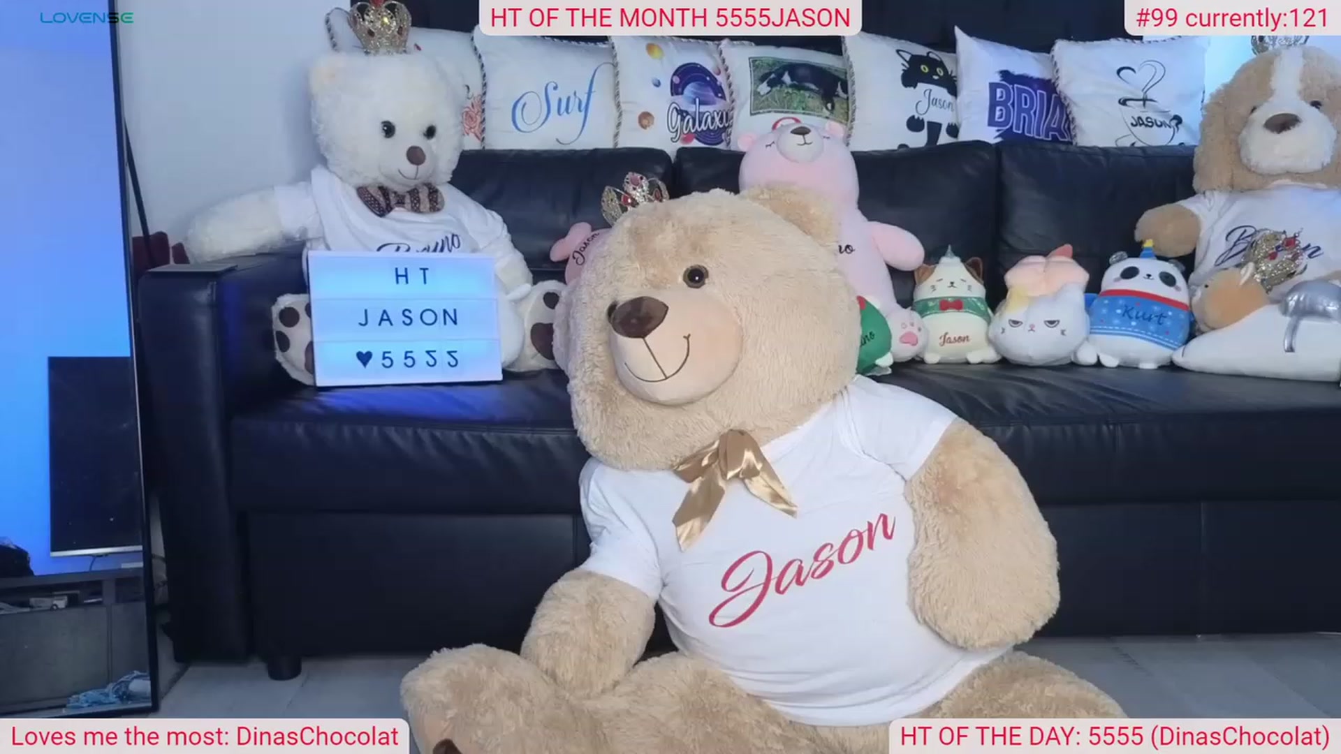 Gallery image thumbnail from DinasLibrary's myfreecams stream on, 01/15/2024, 08:33 image 9 of 20