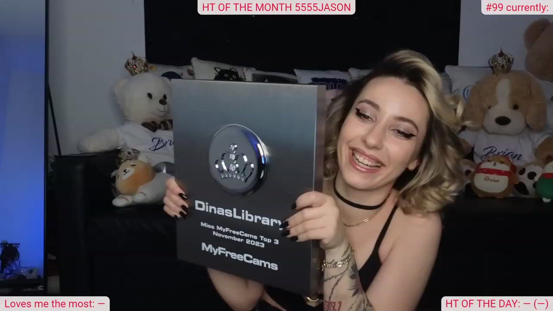Gallery image thumbnail from DinasLibrary's myfreecams stream on, 02/03/2024, 04:30 image 1 of 20