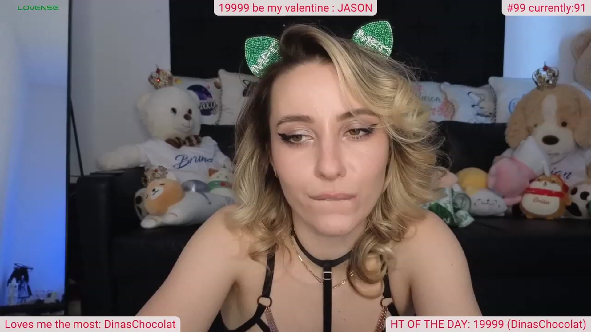 Gallery image thumbnail from DinasLibrary's myfreecams stream on, 02/03/2024, 09:33 image 7 of 20