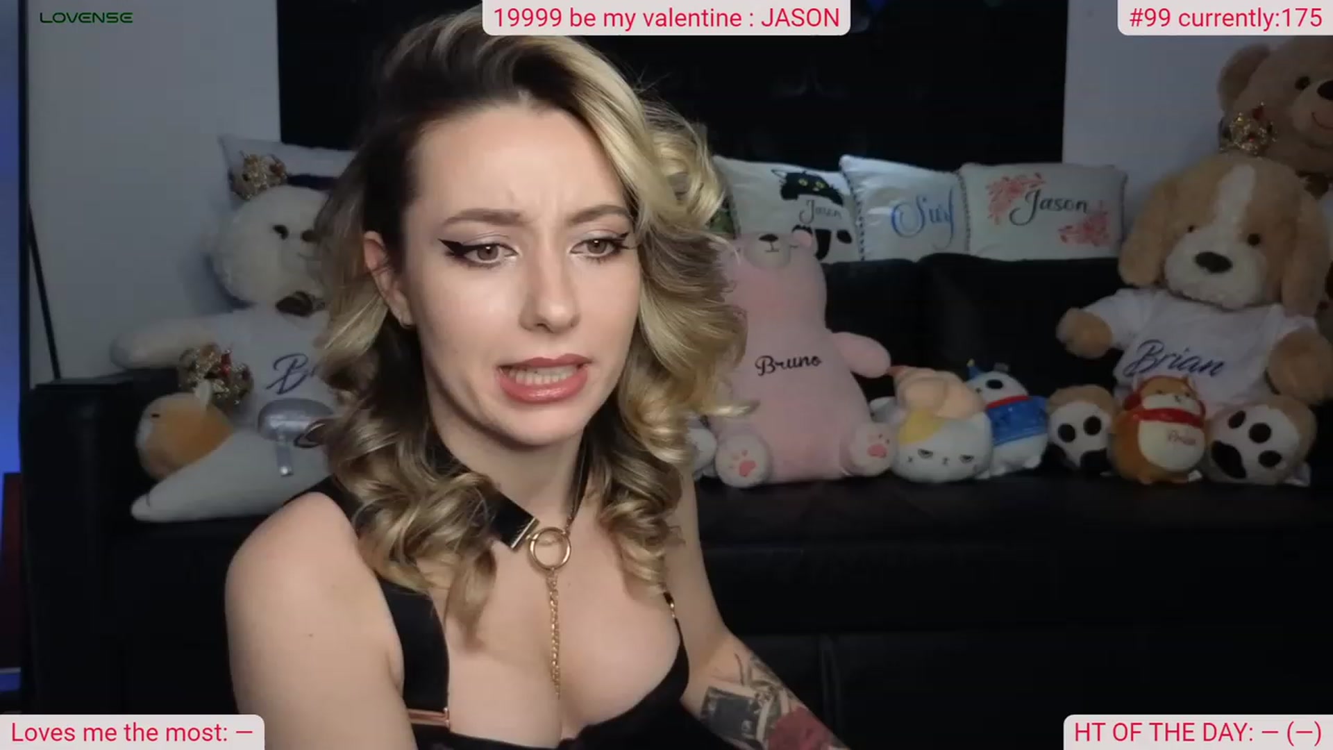 Gallery image thumbnail from DinasLibrary's myfreecams stream on, 02/24/2024, 06:54 image 1 of 20