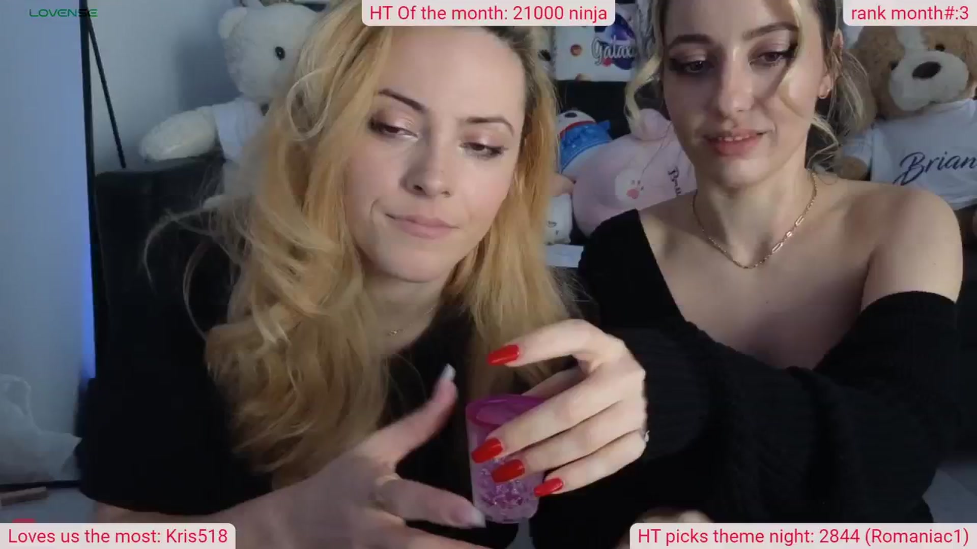 Gallery image thumbnail from DinasLibrary's myfreecams stream on, 03/03/2024, 11:26 image 10 of 20
