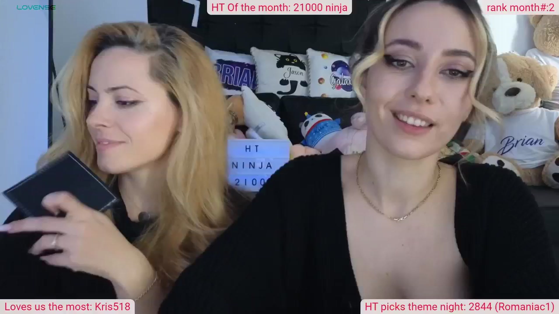 Gallery image thumbnail from DinasLibrary's myfreecams stream on, 03/03/2024, 11:26 image 20 of 20
