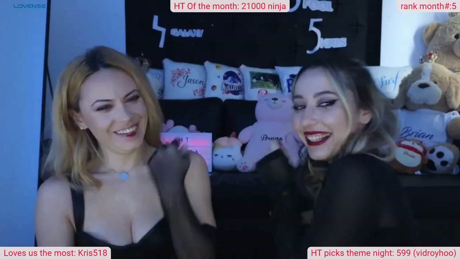 Gallery image thumbnail from DinasLibrary's myfreecams stream on, 03/04/2024, 06:03 image 11 of 20
