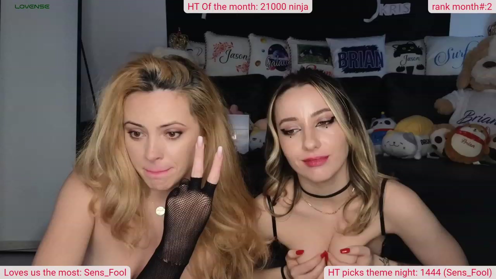 Gallery image thumbnail from DinasLibrary's myfreecams stream on, 03/04/2024, 09:16 image 1 of 20