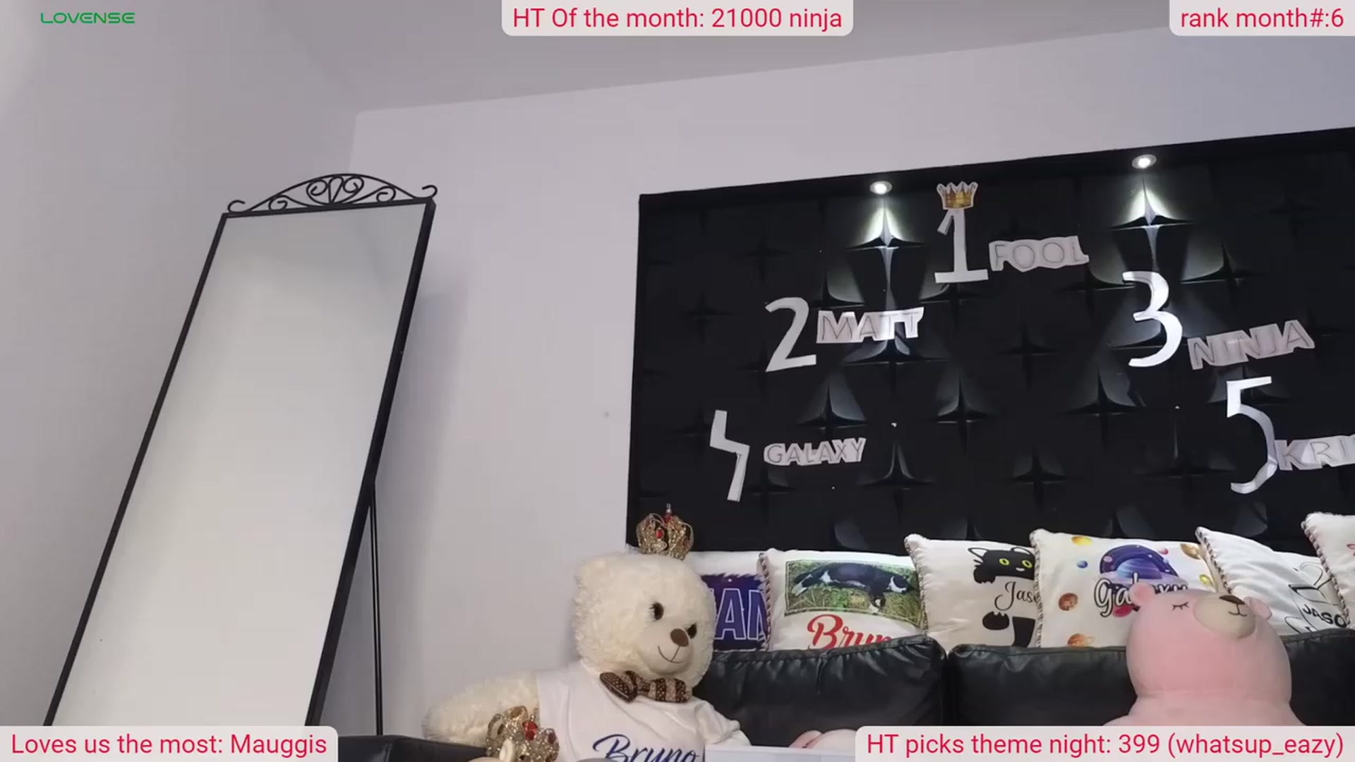 Gallery image thumbnail from DinasLibrary's myfreecams stream on, 03/07/2024, 06:19 image 16 of 20