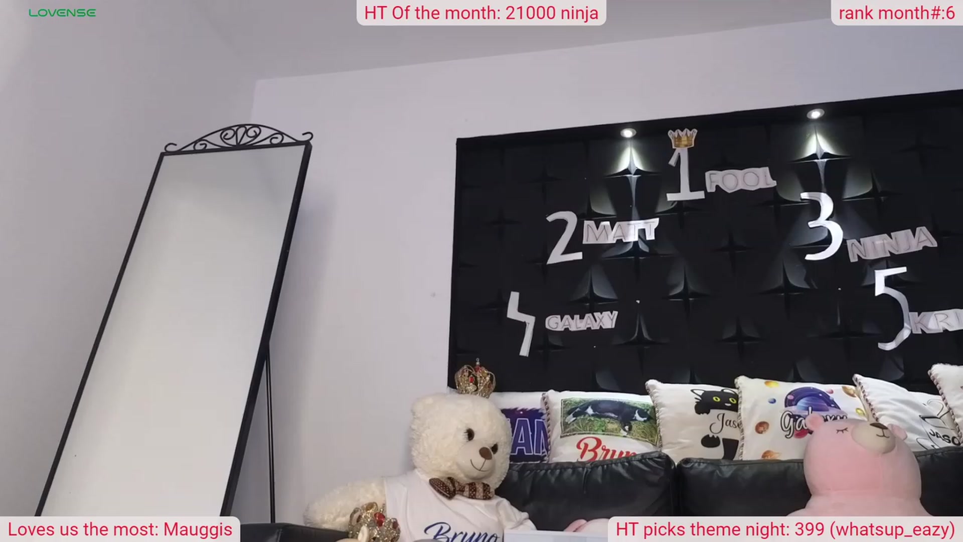 Gallery image thumbnail from DinasLibrary's myfreecams stream on, 03/07/2024, 06:19 image 17 of 20