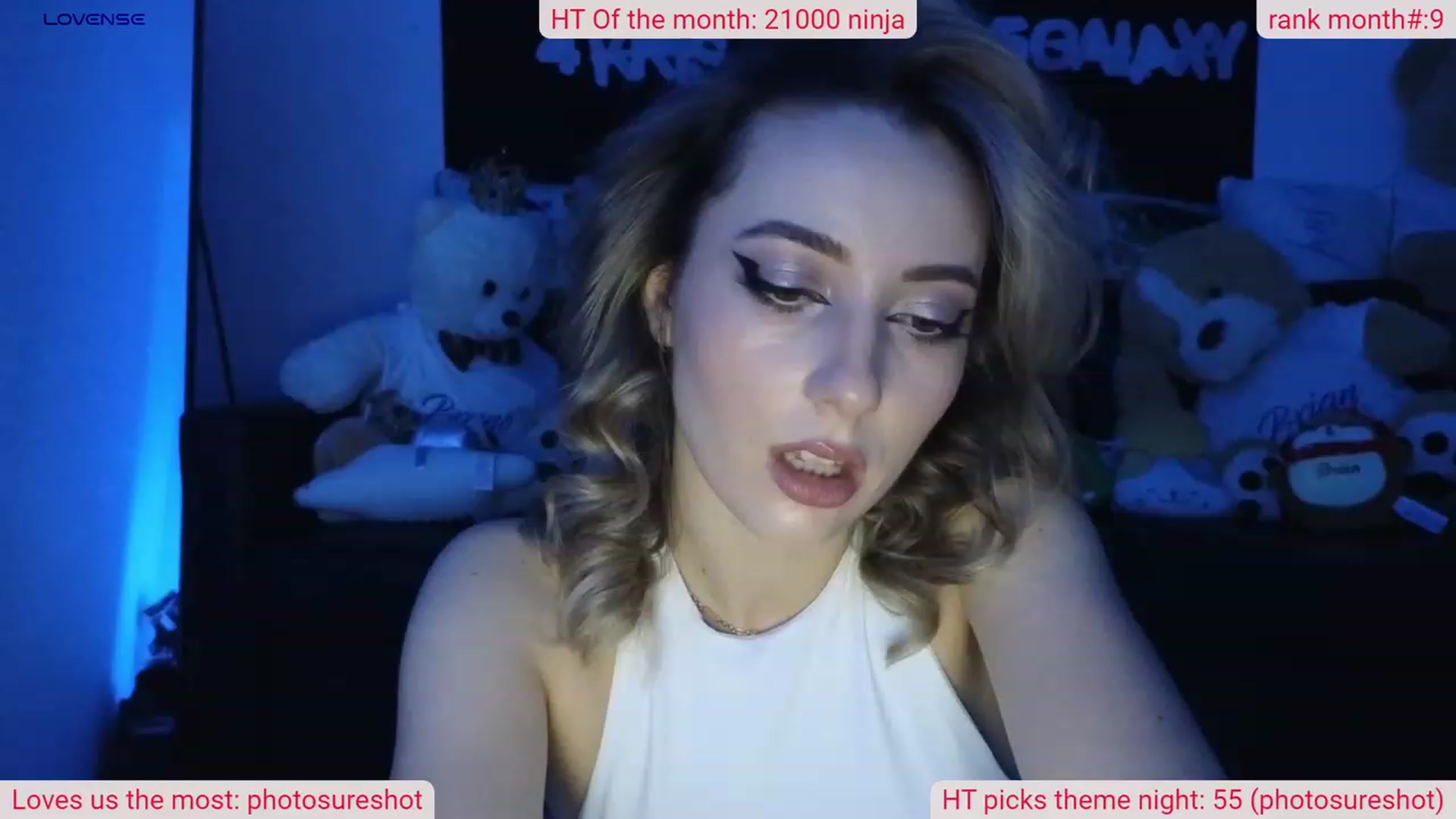 Gallery image thumbnail from DinasLibrary's myfreecams stream on, 03/09/2024, 07:35 image 1 of 20