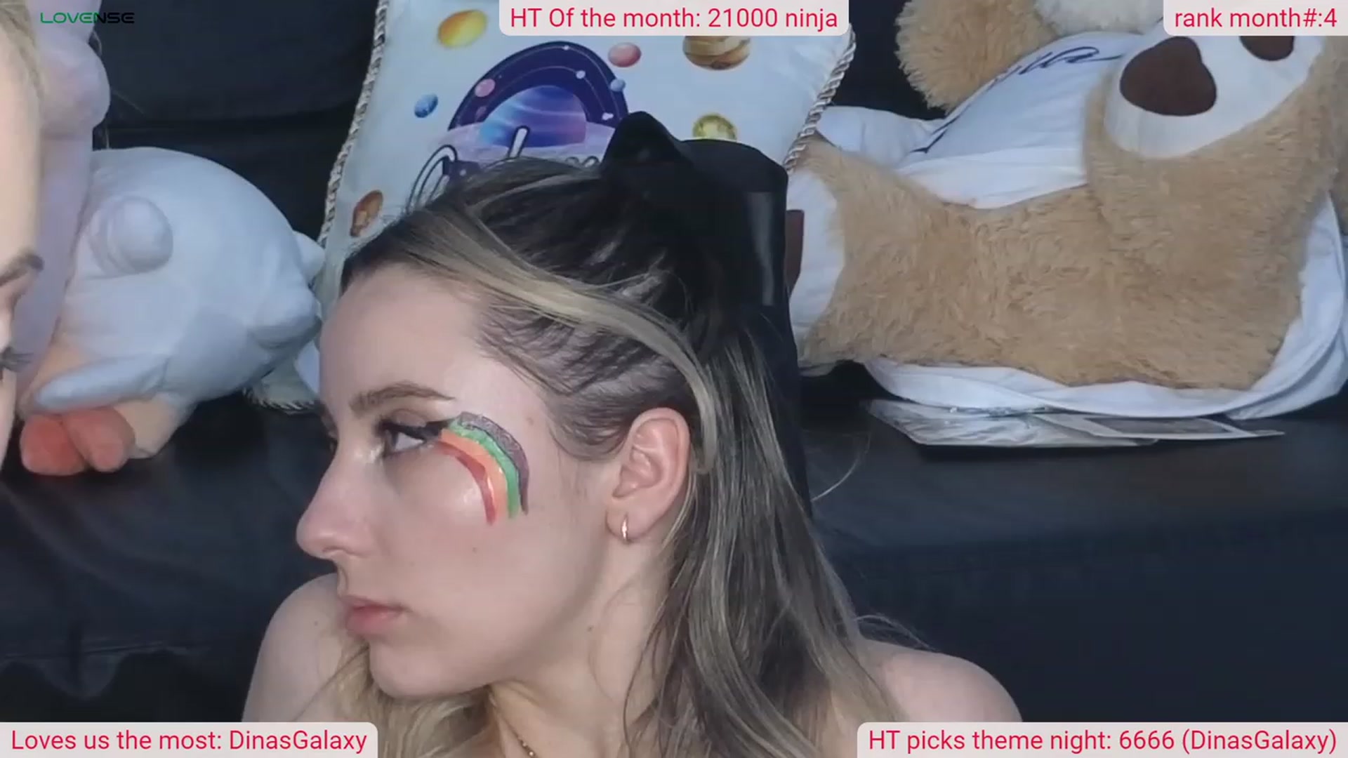 Gallery image thumbnail from DinasLibrary's myfreecams stream on, 03/17/2024, 08:50 image 16 of 20