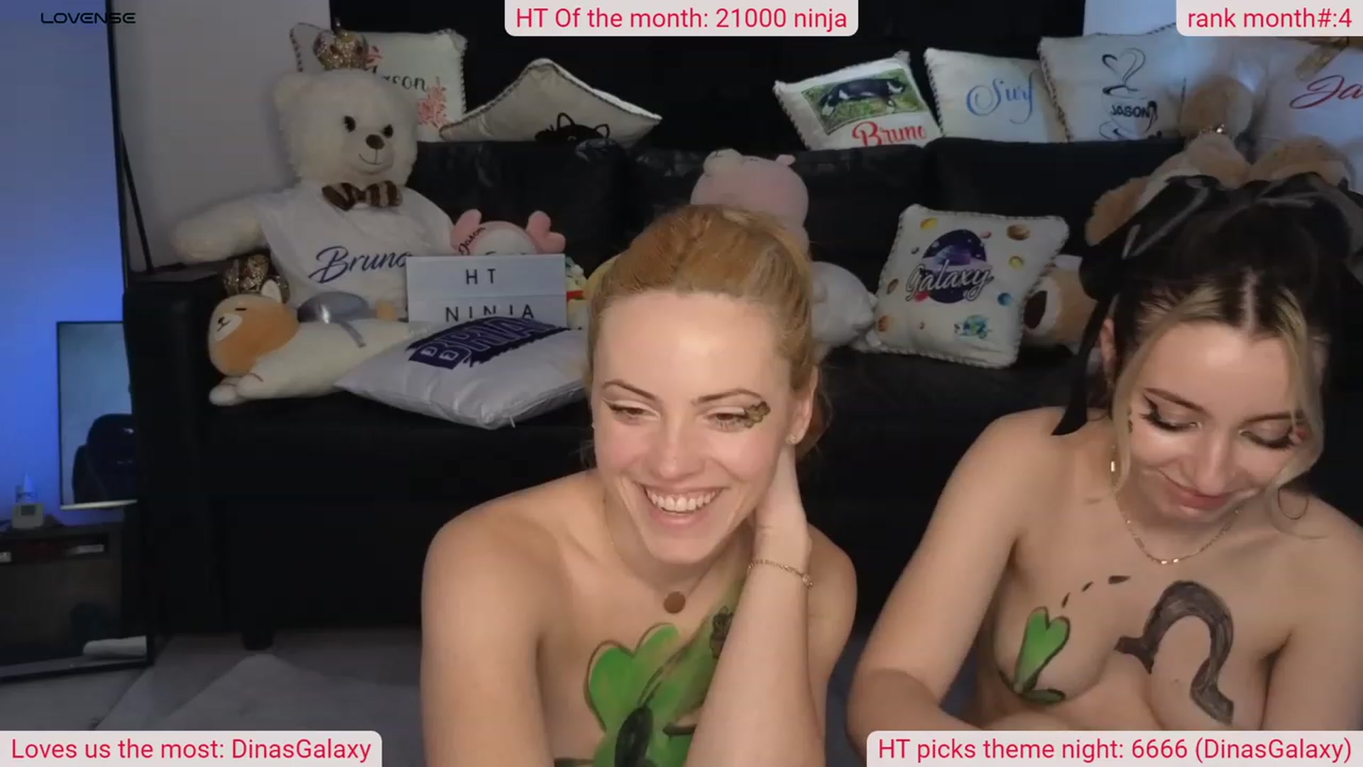 Gallery image thumbnail from DinasLibrary's myfreecams stream on, 03/17/2024, 09:20 image 1 of 20