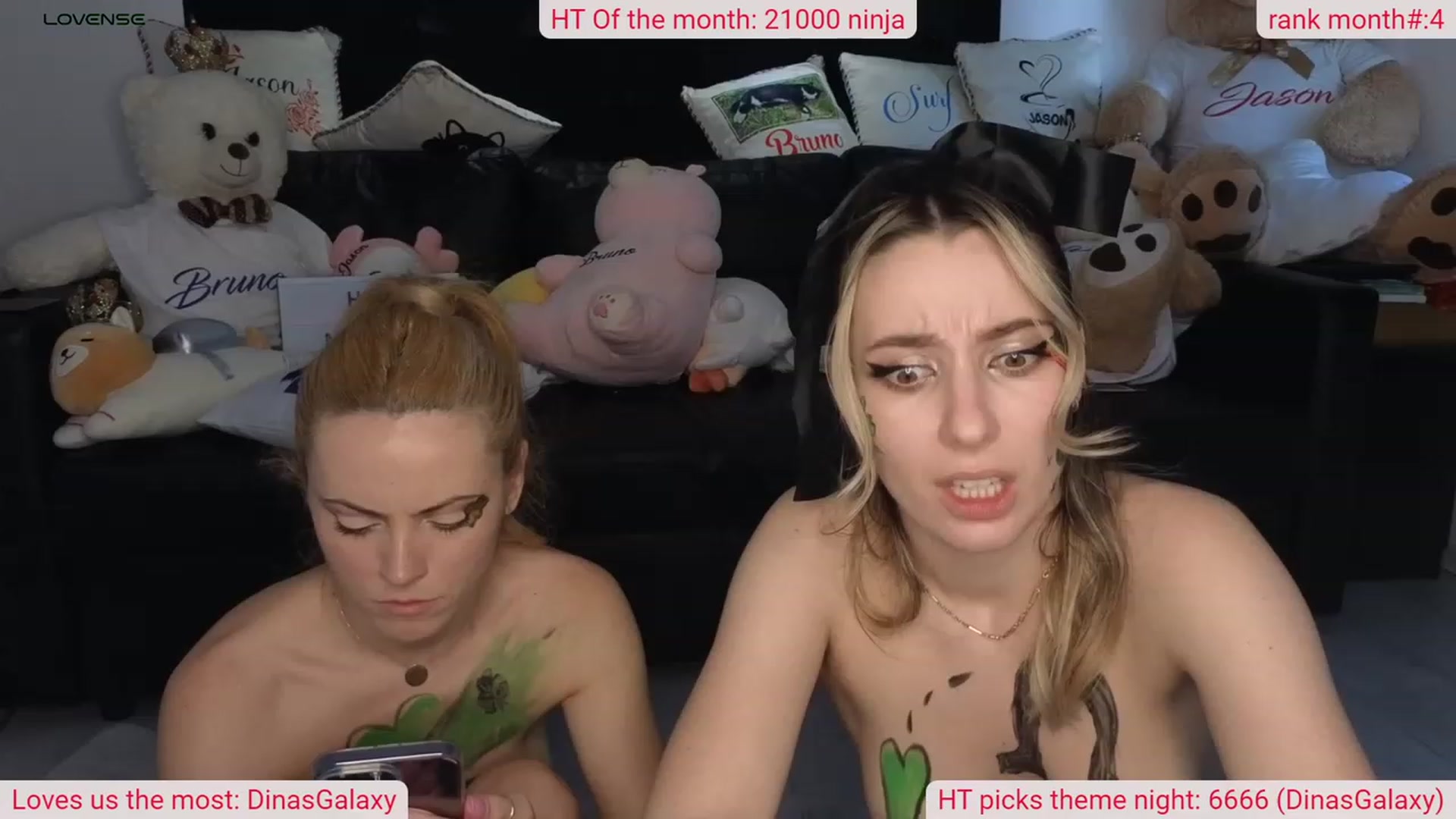 Gallery image thumbnail from DinasLibrary's myfreecams stream on, 03/17/2024, 09:20 image 7 of 20