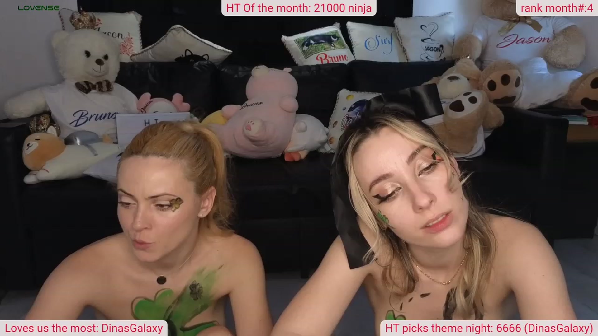 Gallery image thumbnail from DinasLibrary's myfreecams stream on, 03/17/2024, 09:20 image 8 of 20