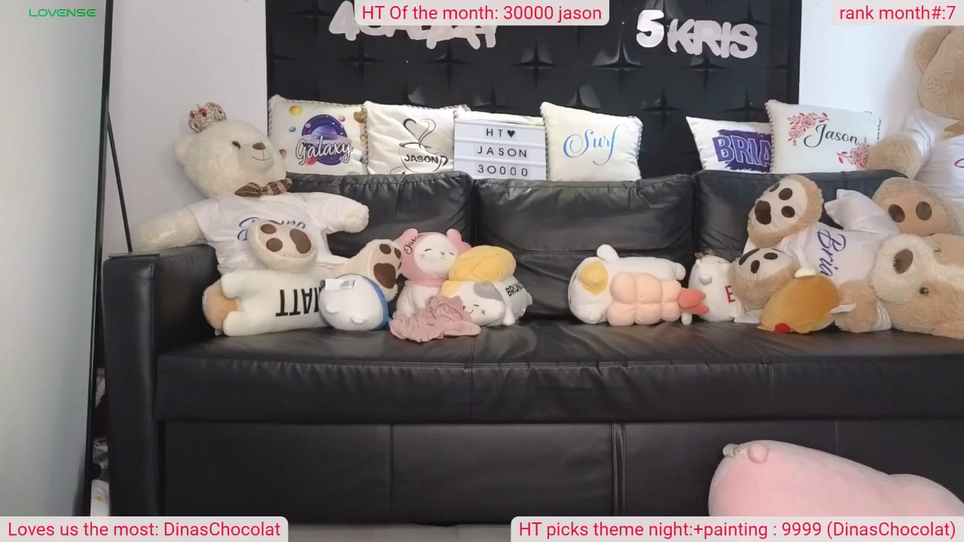 Gallery image thumbnail from DinasLibrary's myfreecams stream on, 04/01/2024, 08:18 image 6 of 20
