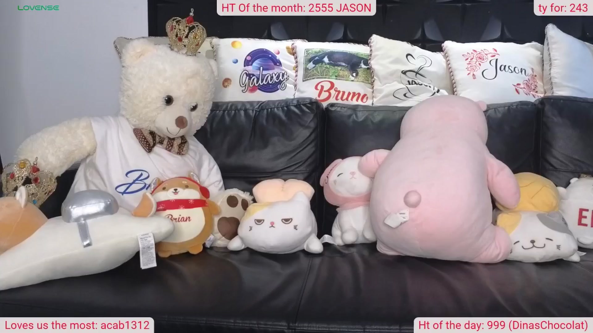 Gallery image thumbnail from DinasLibrary's myfreecams stream on, 04/12/2024, 06:29 image 5 of 20