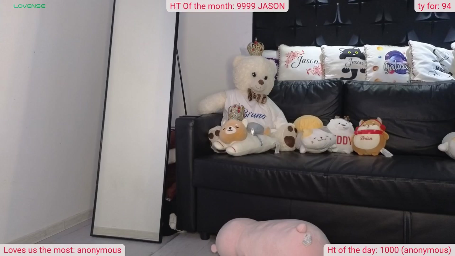 Gallery image thumbnail from DinasLibrary's myfreecams stream on, 04/15/2024, 07:35 image 12 of 20
