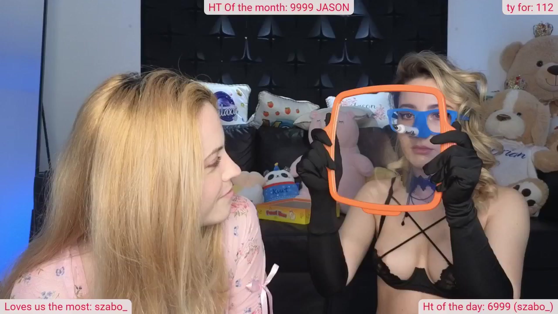 Gallery image thumbnail from DinasLibrary's myfreecams stream on, 04/20/2024, 04:41 image 20 of 20