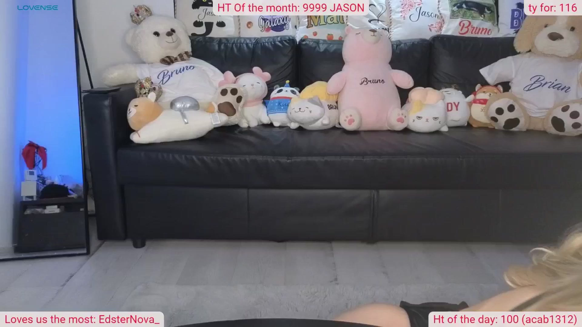 Gallery image thumbnail from DinasLibrary's myfreecams stream on, 04/21/2024, 05:55 image 2 of 20