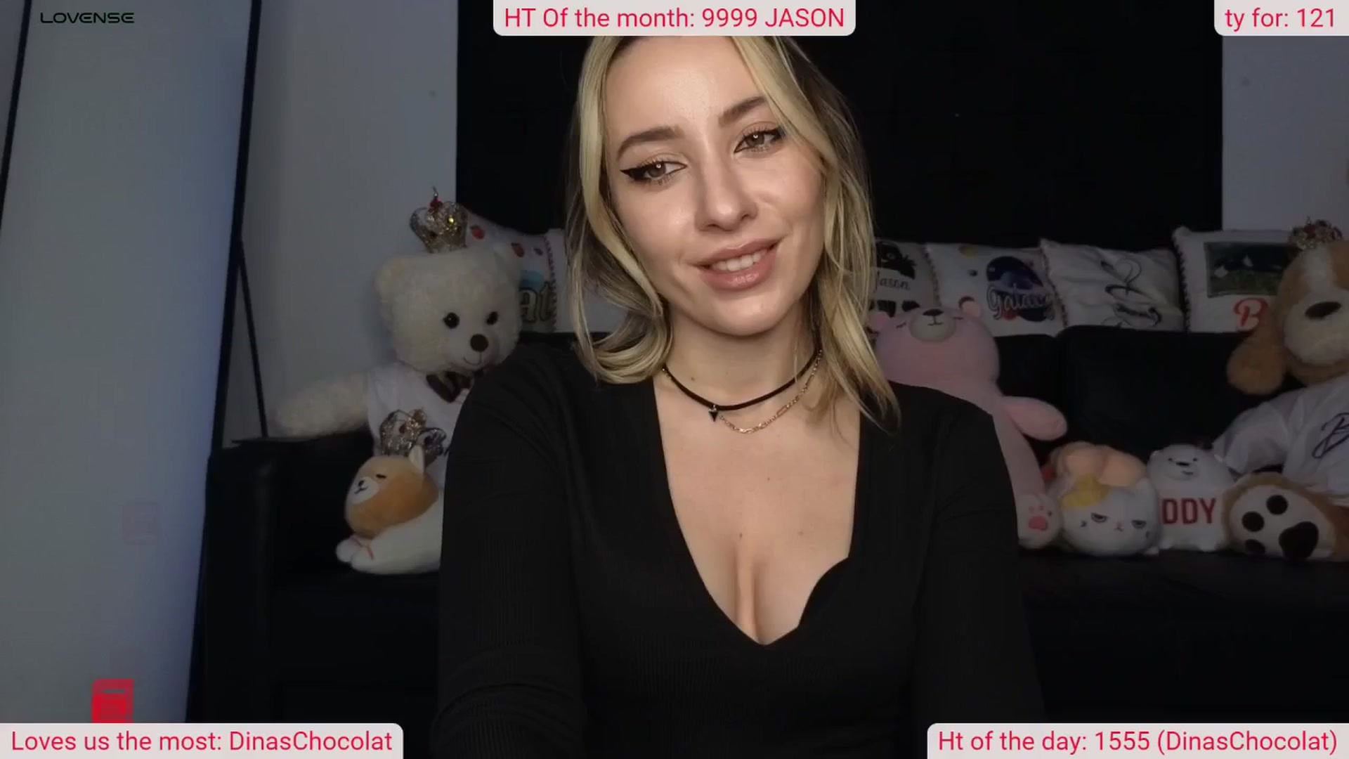 Gallery image thumbnail from DinasLibrary's myfreecams stream on, 04/26/2024, 03:33 image 3 of 20