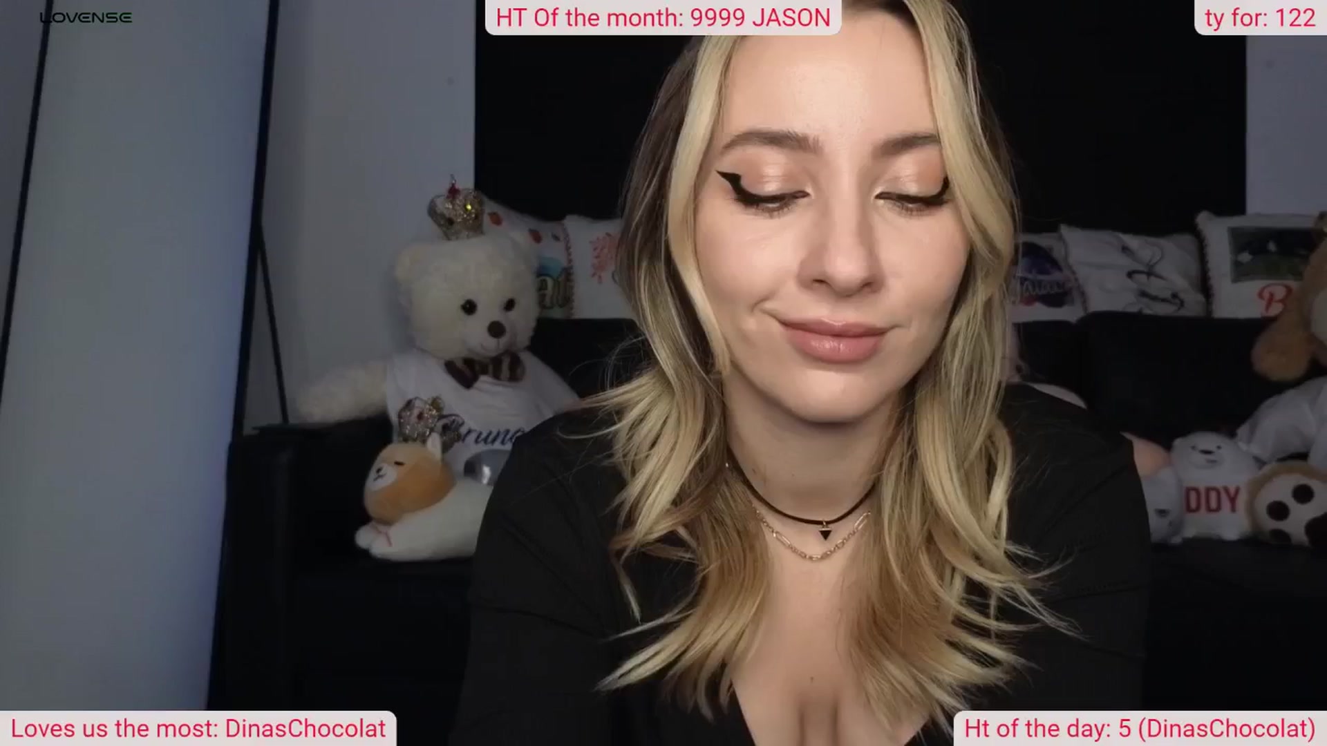 Gallery image thumbnail from DinasLibrary's myfreecams stream on, 04/26/2024, 03:33 image 1 of 20