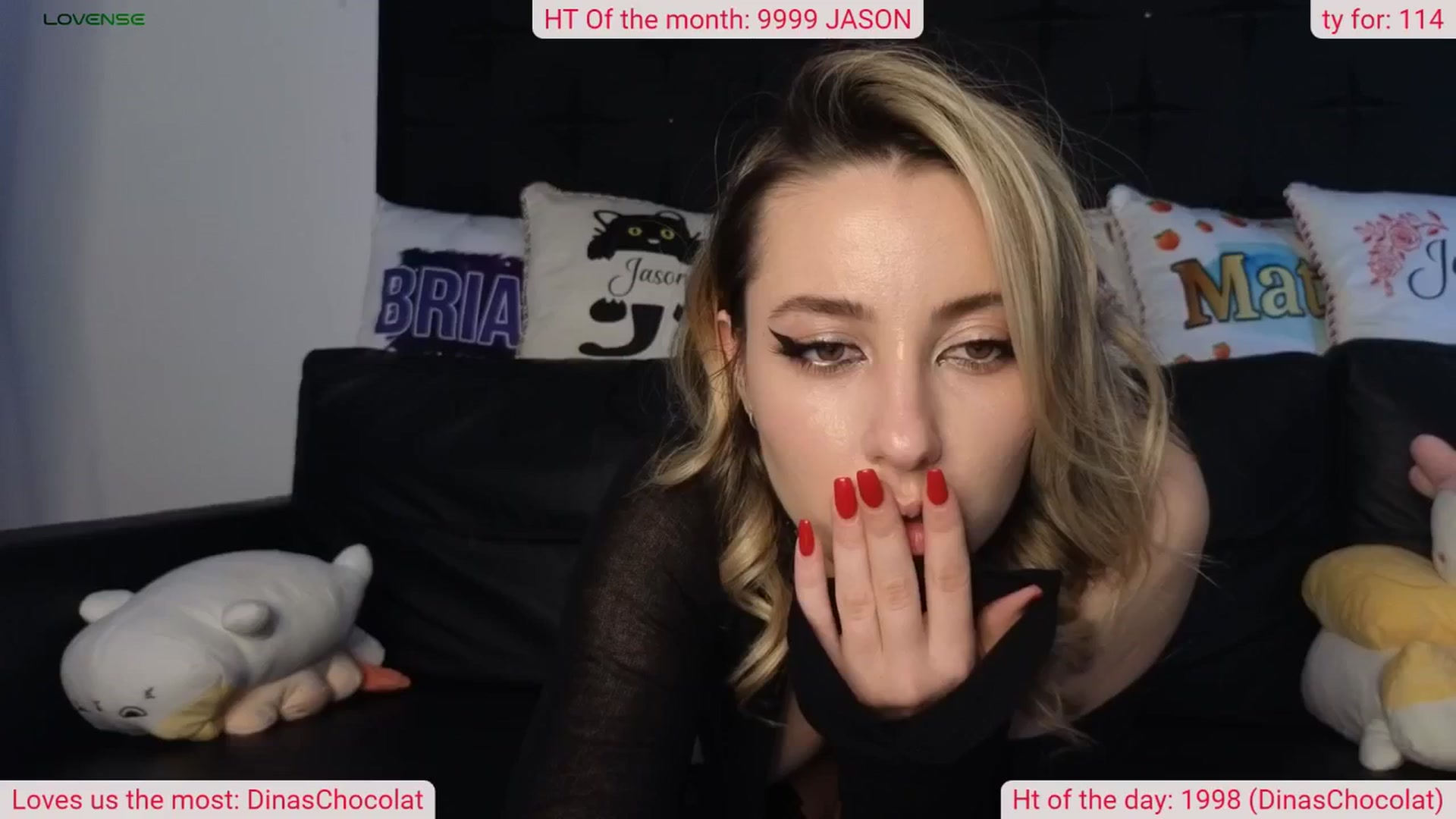 Gallery image thumbnail from DinasLibrary's myfreecams stream on, 04/27/2024, 08:09 image 19 of 20