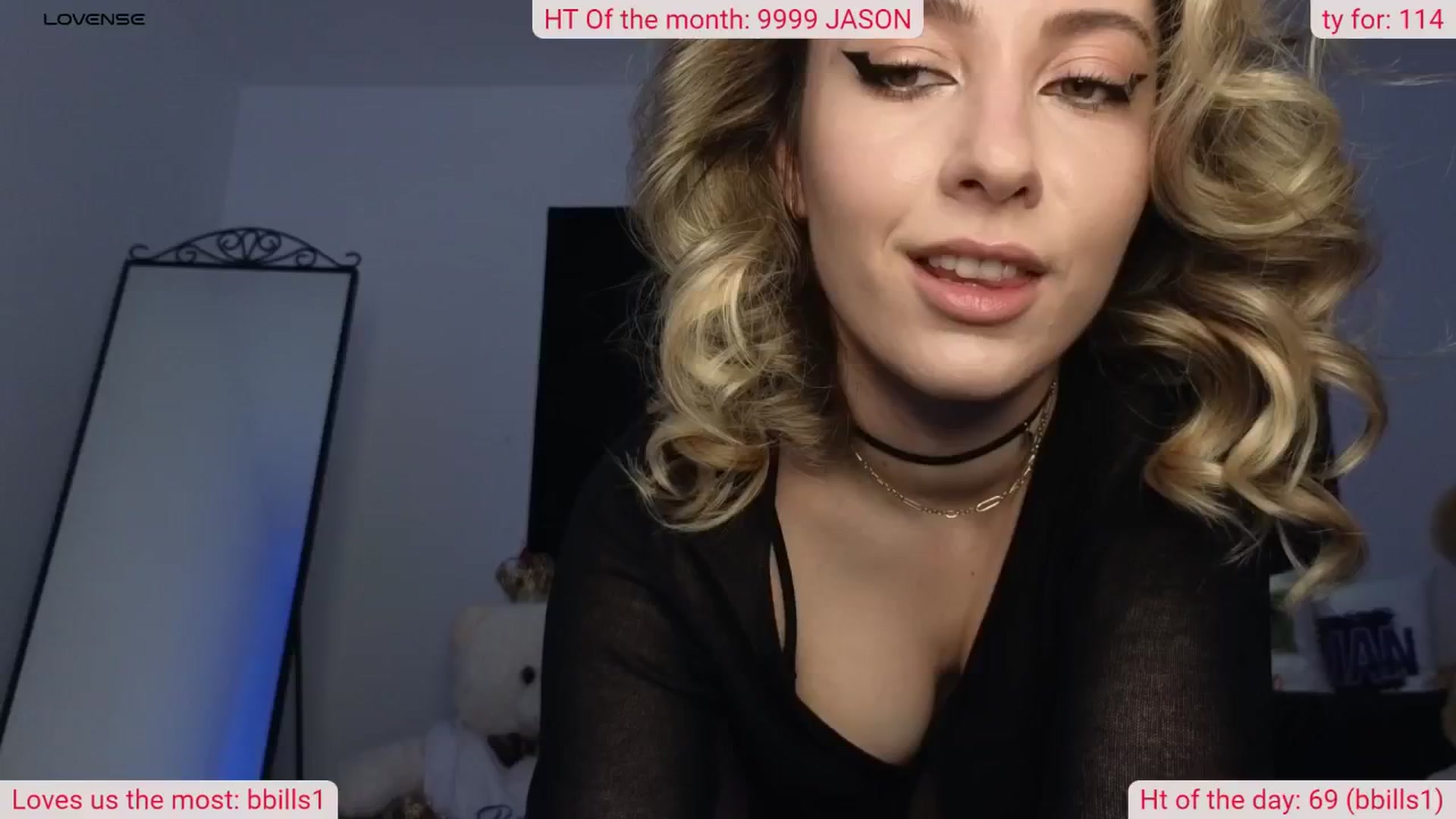 Gallery image thumbnail from DinasLibrary's myfreecams stream on, 04/29/2024, 02:52 image 18 of 20