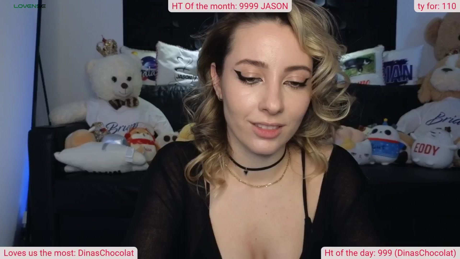 Gallery image thumbnail from DinasLibrary's myfreecams stream on, 04/29/2024, 04:17 image 18 of 20