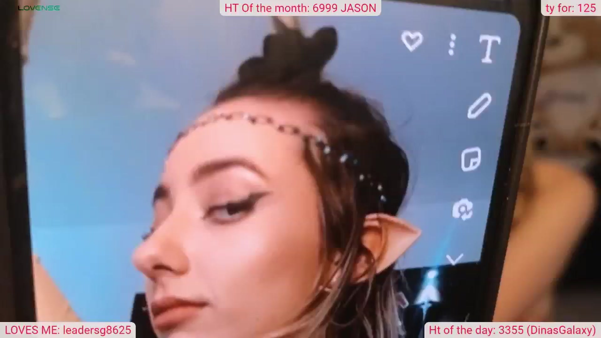 Gallery image thumbnail from DinasLibrary's myfreecams stream on, 05/19/2024, 09:59 image 17 of 20