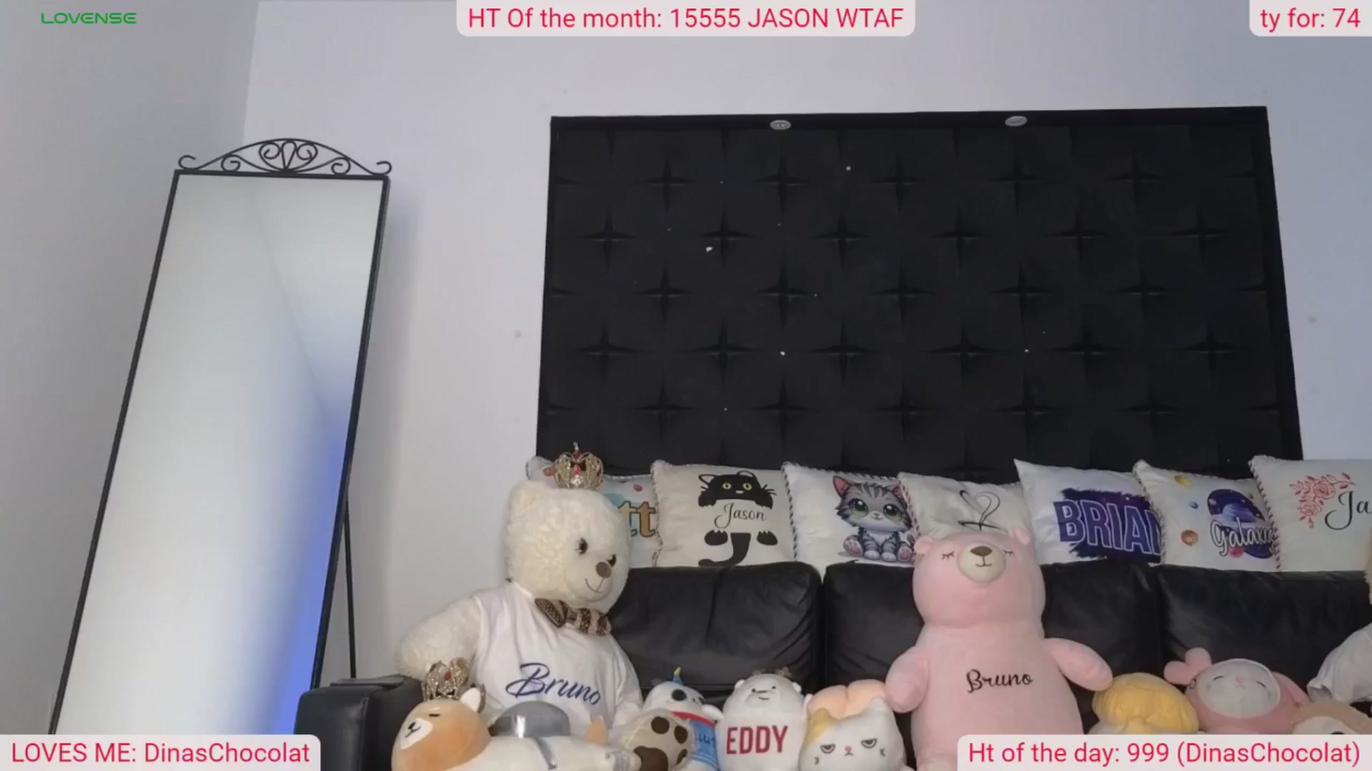 Gallery image thumbnail from DinasLibrary's myfreecams stream on, 05/27/2024, 04:59 image 7 of 20