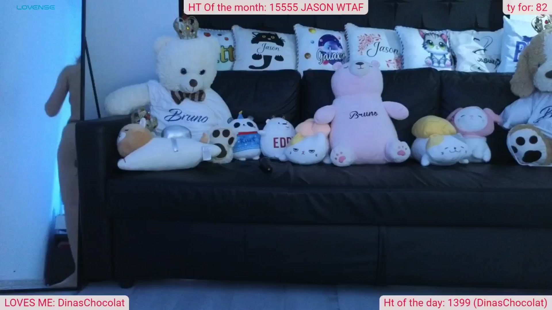 Gallery image thumbnail from DinasLibrary's myfreecams stream on, 06/01/2024, 06:08 image 11 of 20