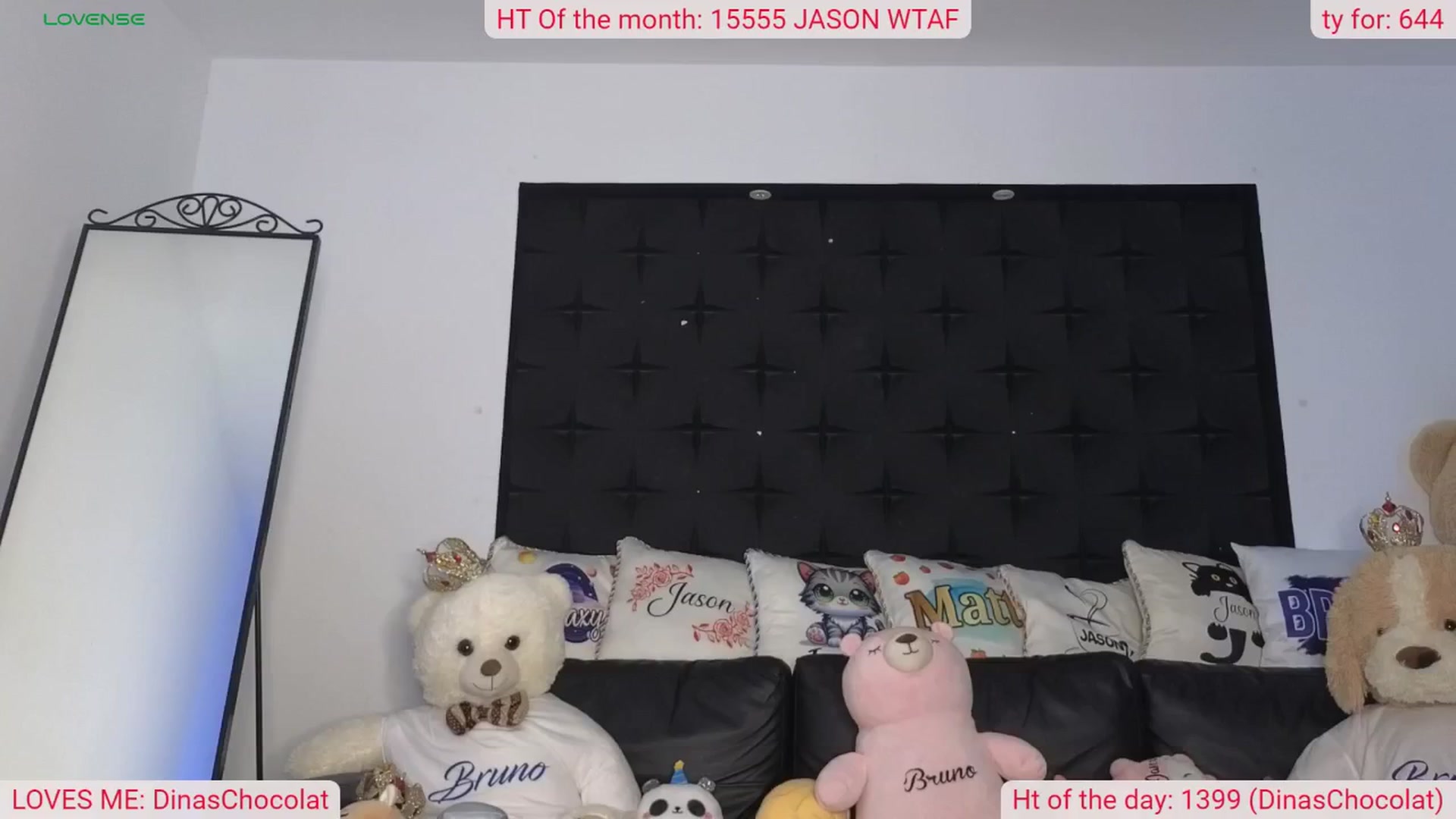 Gallery image thumbnail from DinasLibrary's myfreecams stream on, 06/02/2024, 03:49 image 1 of 20