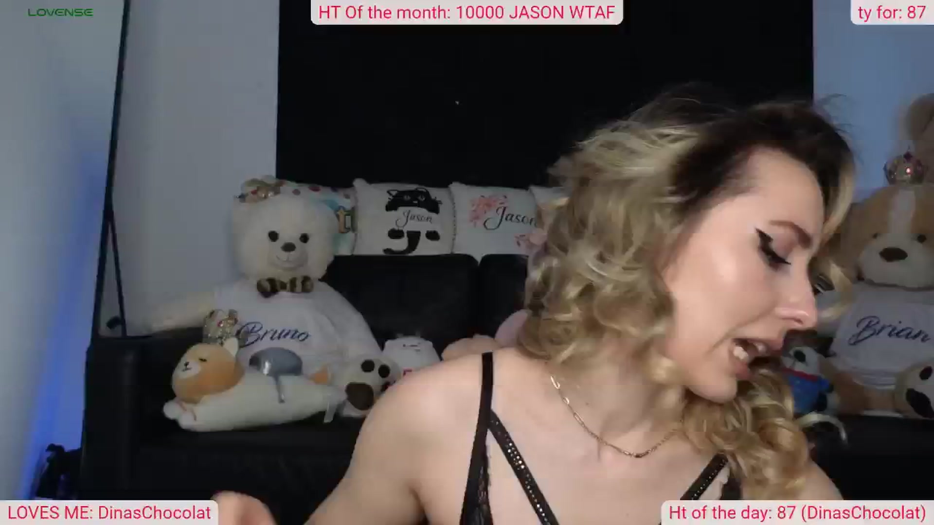Gallery image thumbnail from DinasLibrary's myfreecams stream on, 06/09/2024, 05:48 image 6 of 20