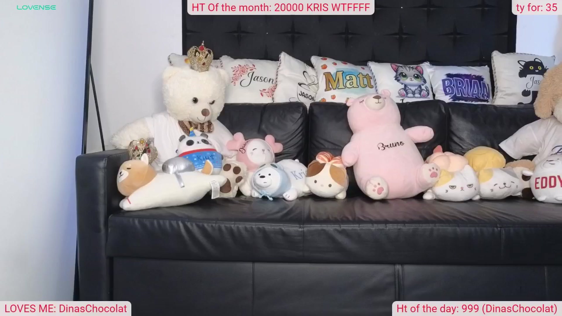 Gallery image thumbnail from DinasLibrary's myfreecams stream on, 06/17/2024, 06:36 image 6 of 20