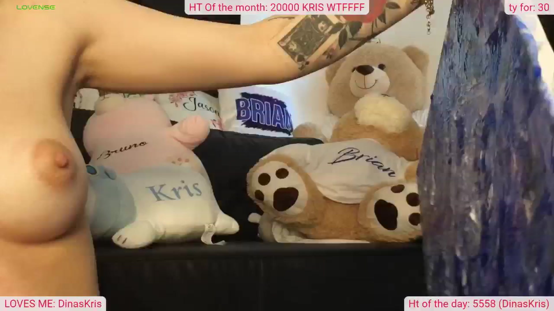 Gallery image thumbnail from DinasLibrary's myfreecams stream on, 06/23/2024, 09:22 image 20 of 20