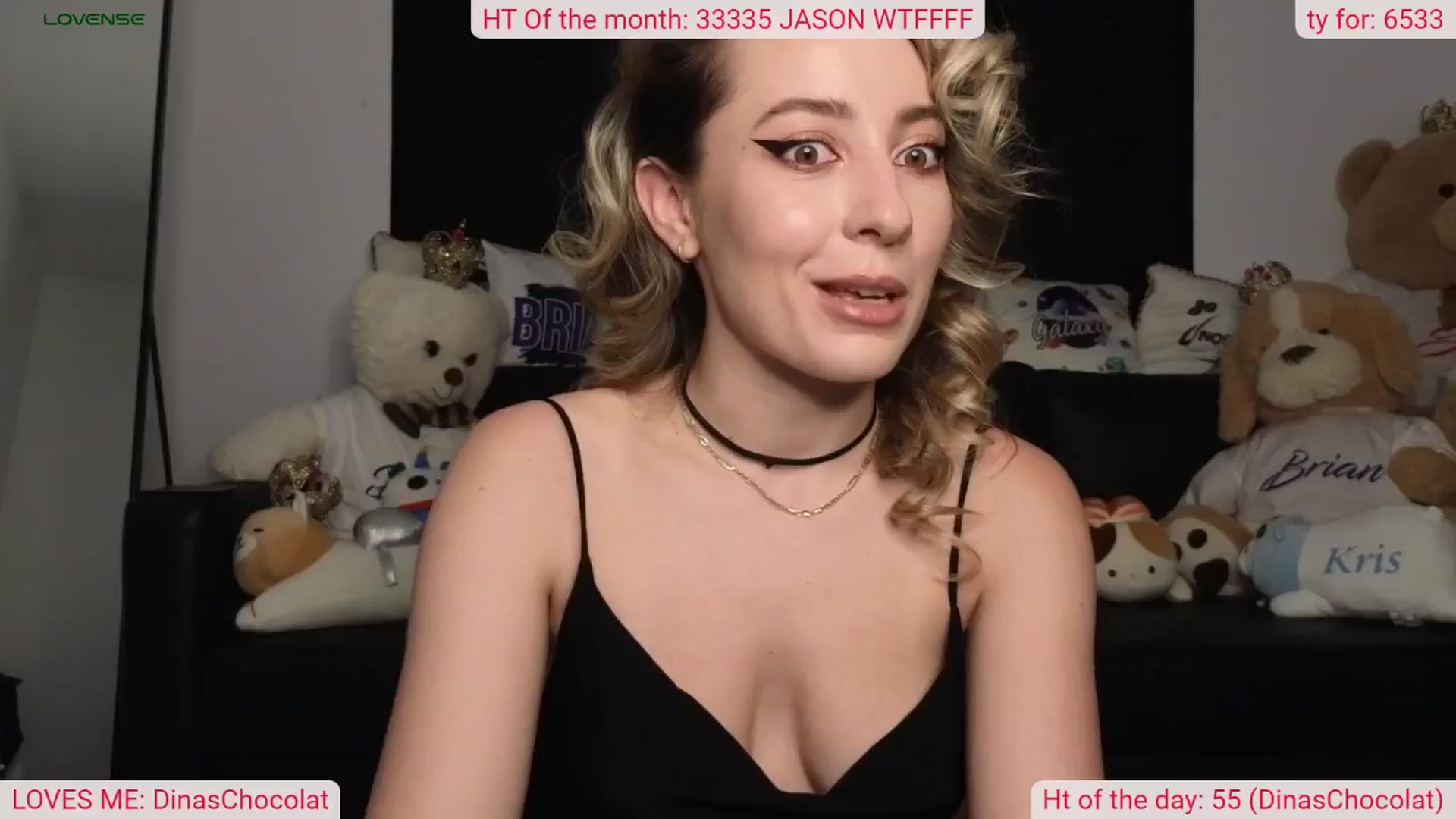 Gallery image thumbnail from DinasLibrary's myfreecams stream on, 07/12/2024, 02:43 image 17 of 20