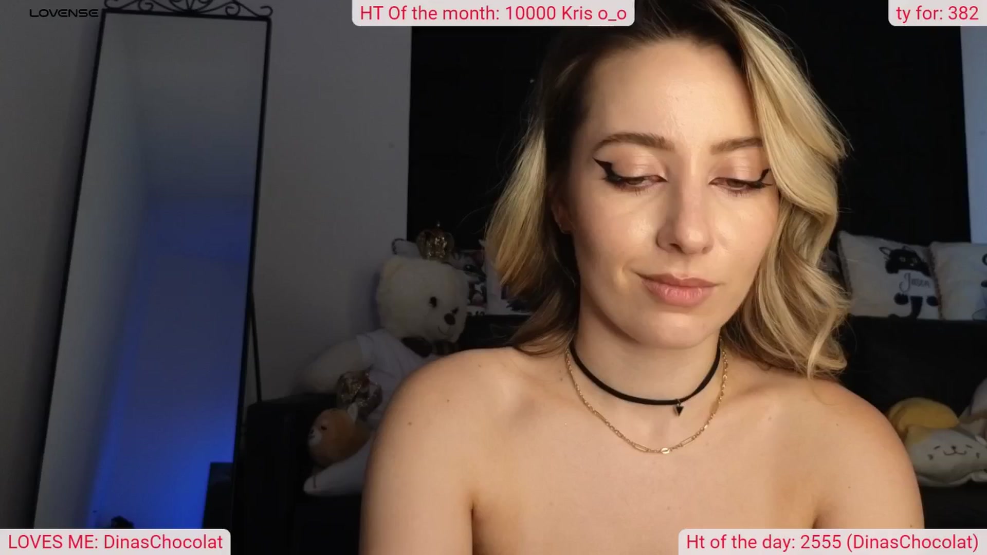 Gallery image thumbnail from DinasLibrary's myfreecams stream on, 07/15/2024, 06:52 image 8 of 20