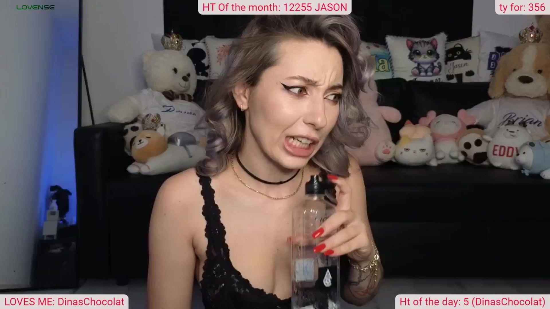 Gallery image thumbnail from DinasLibrary's myfreecams stream on, 07/26/2024, 03:47 image 2 of 20