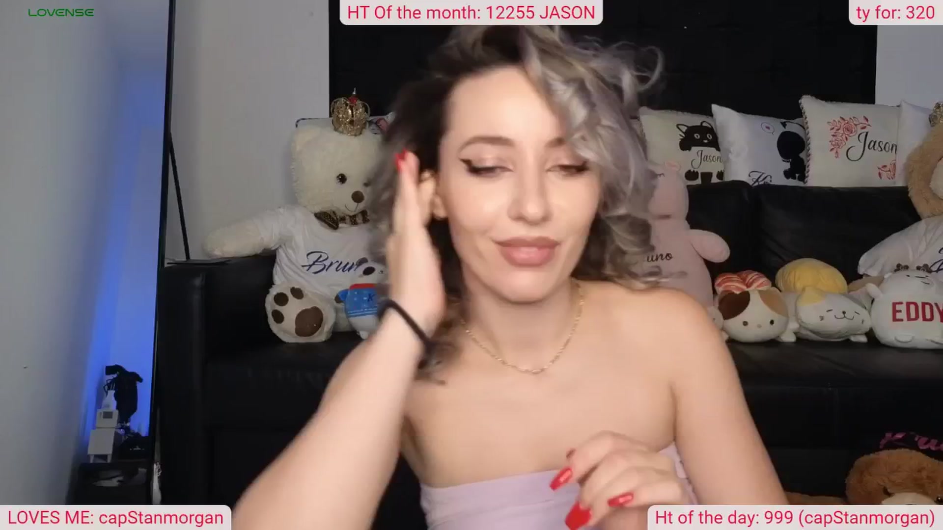 Gallery image thumbnail from DinasLibrary's myfreecams stream on, 07/27/2024, 07:41 image 4 of 20