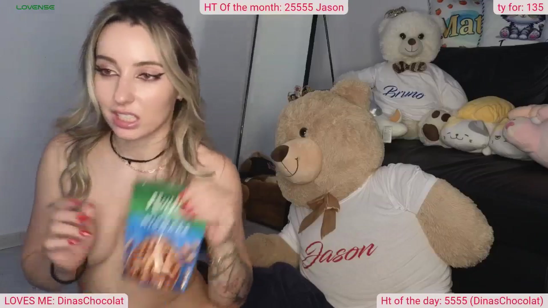 Gallery image thumbnail from DinasLibrary's myfreecams stream on, 08/18/2024, 08:35 image 3 of 20