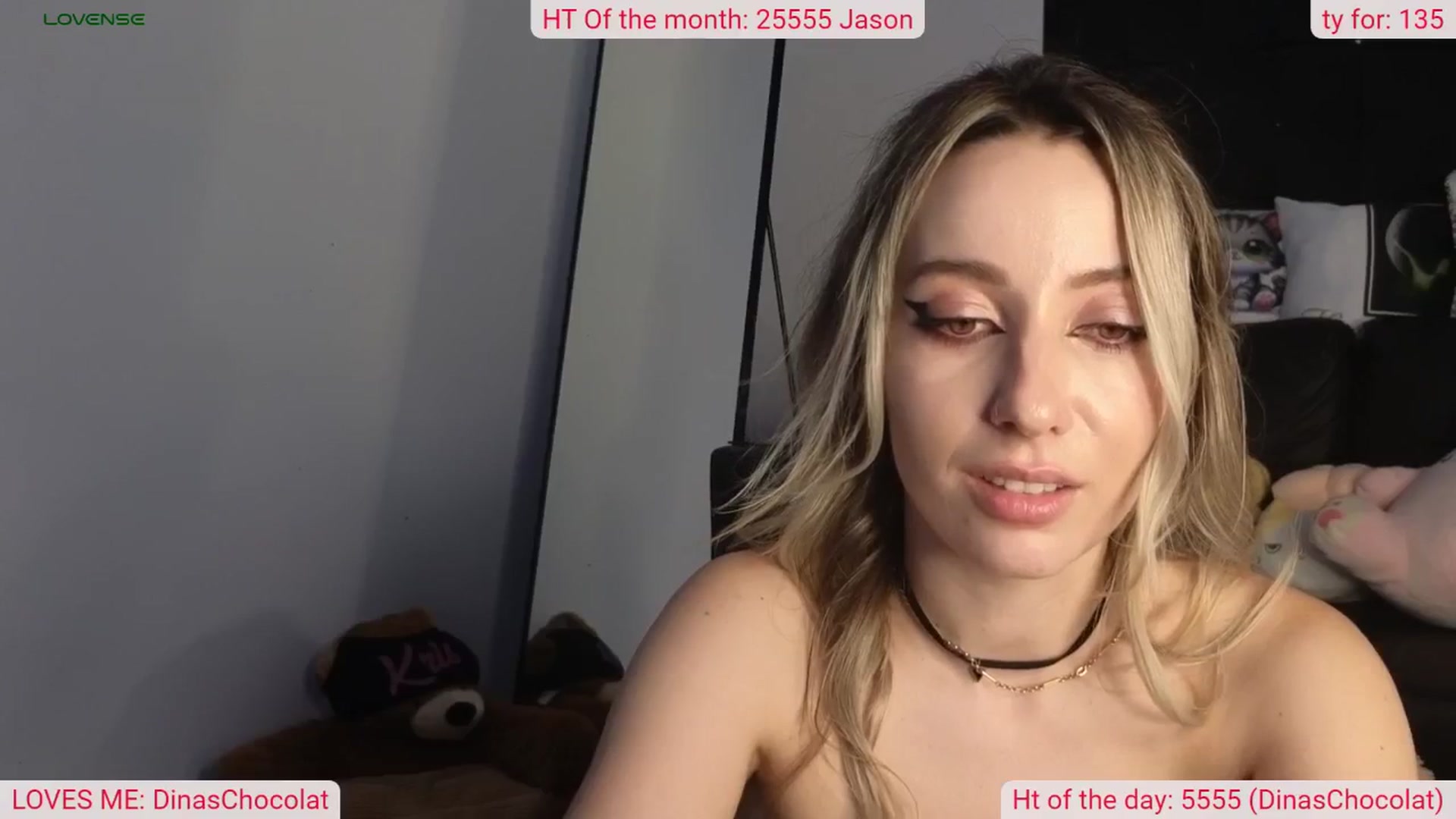Gallery image thumbnail from DinasLibrary's myfreecams stream on, 08/18/2024, 08:35 image 18 of 20