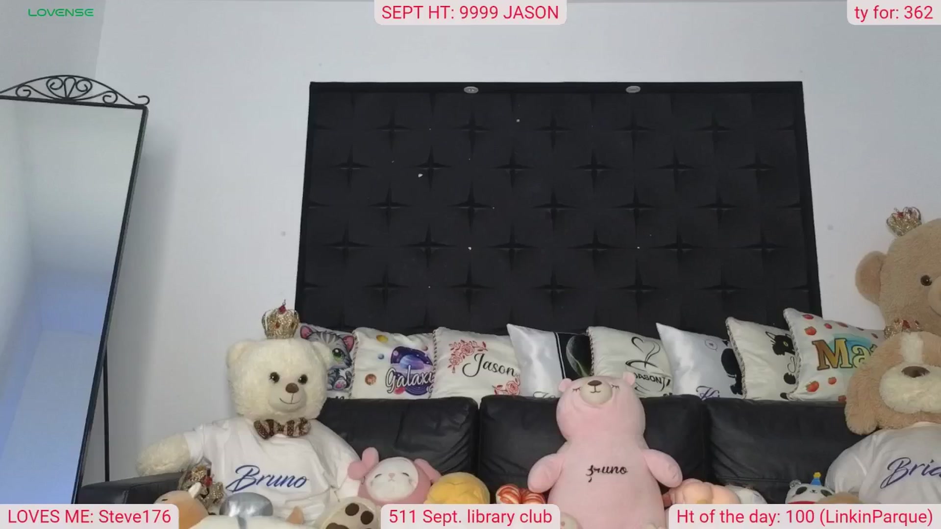 Gallery image thumbnail from DinasLibrary's myfreecams stream on, 09/13/2024, 06:07 image 8 of 20