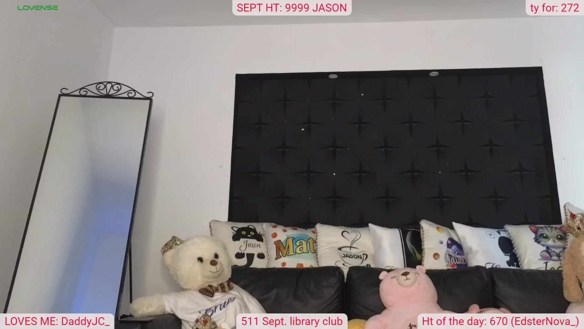 Gallery image thumbnail from DinasLibrary's myfreecams stream on, 09/14/2024, 06:52 image 7 of 20