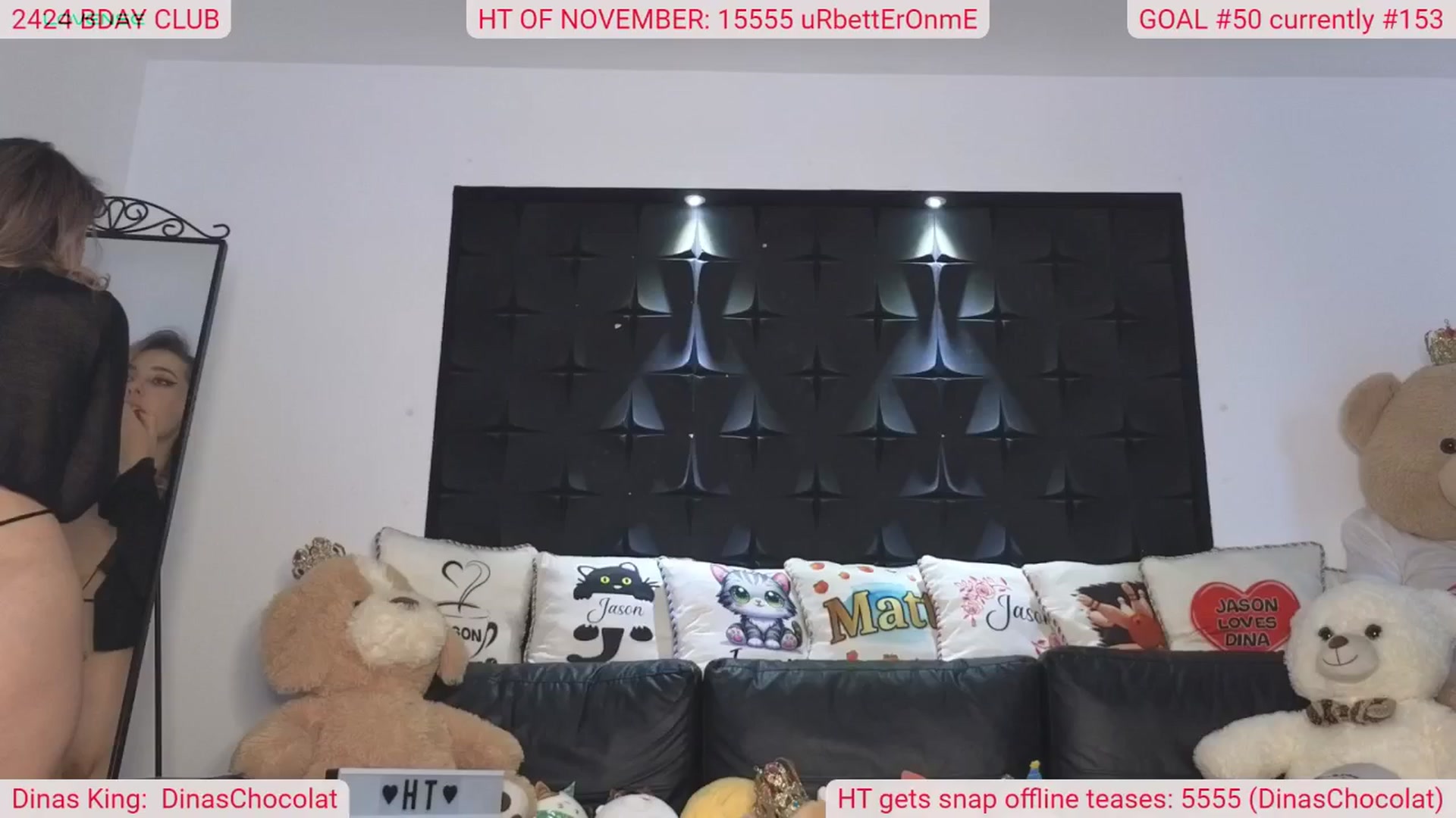 Gallery image thumbnail from DinasLibrary's myfreecams stream on, 11/18/2024, 06:05 image 15 of 20