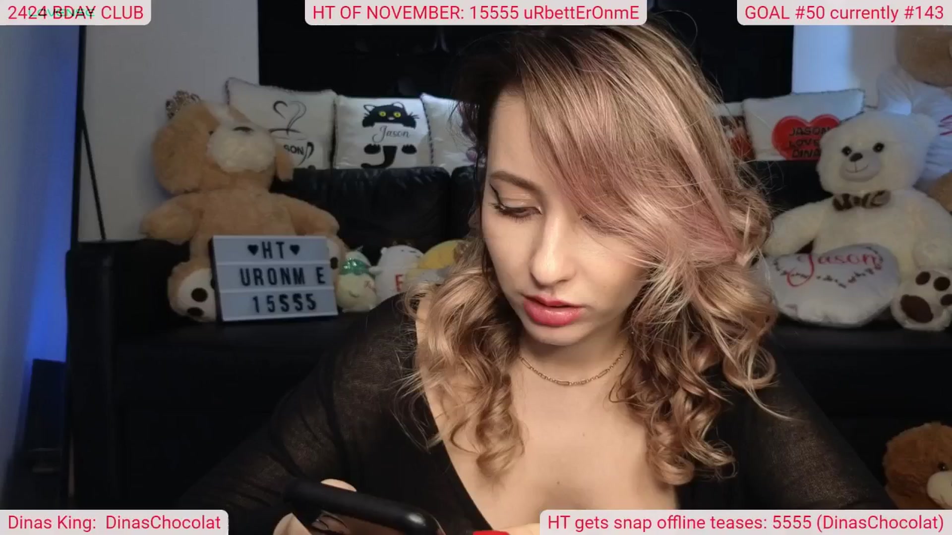 Gallery image thumbnail from DinasLibrary's myfreecams stream on, 11/18/2024, 08:48 image 10 of 20