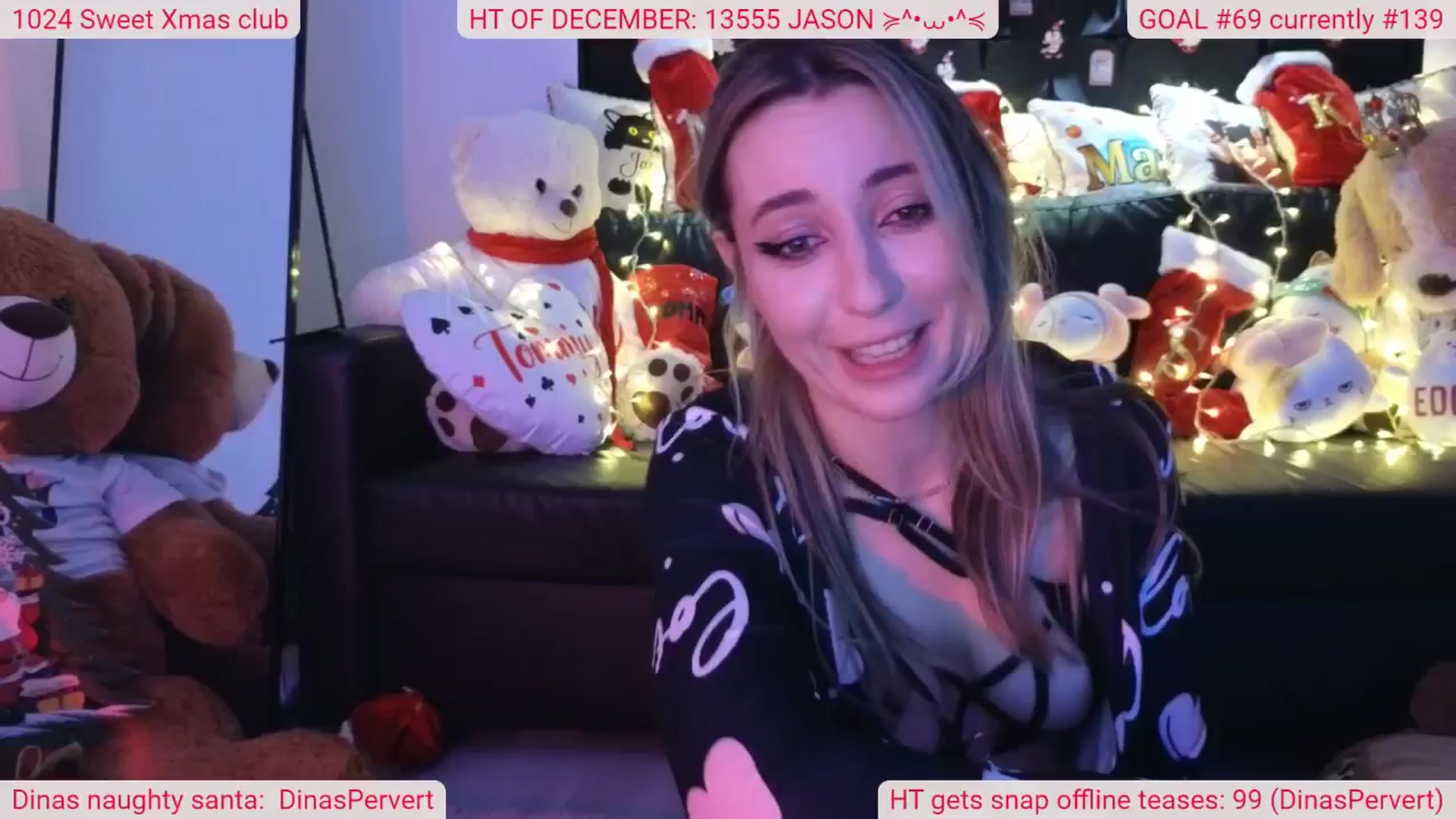 Gallery image thumbnail from DinasLibrary's myfreecams stream on, 12/27/2024, 08:41 image 2 of 20
