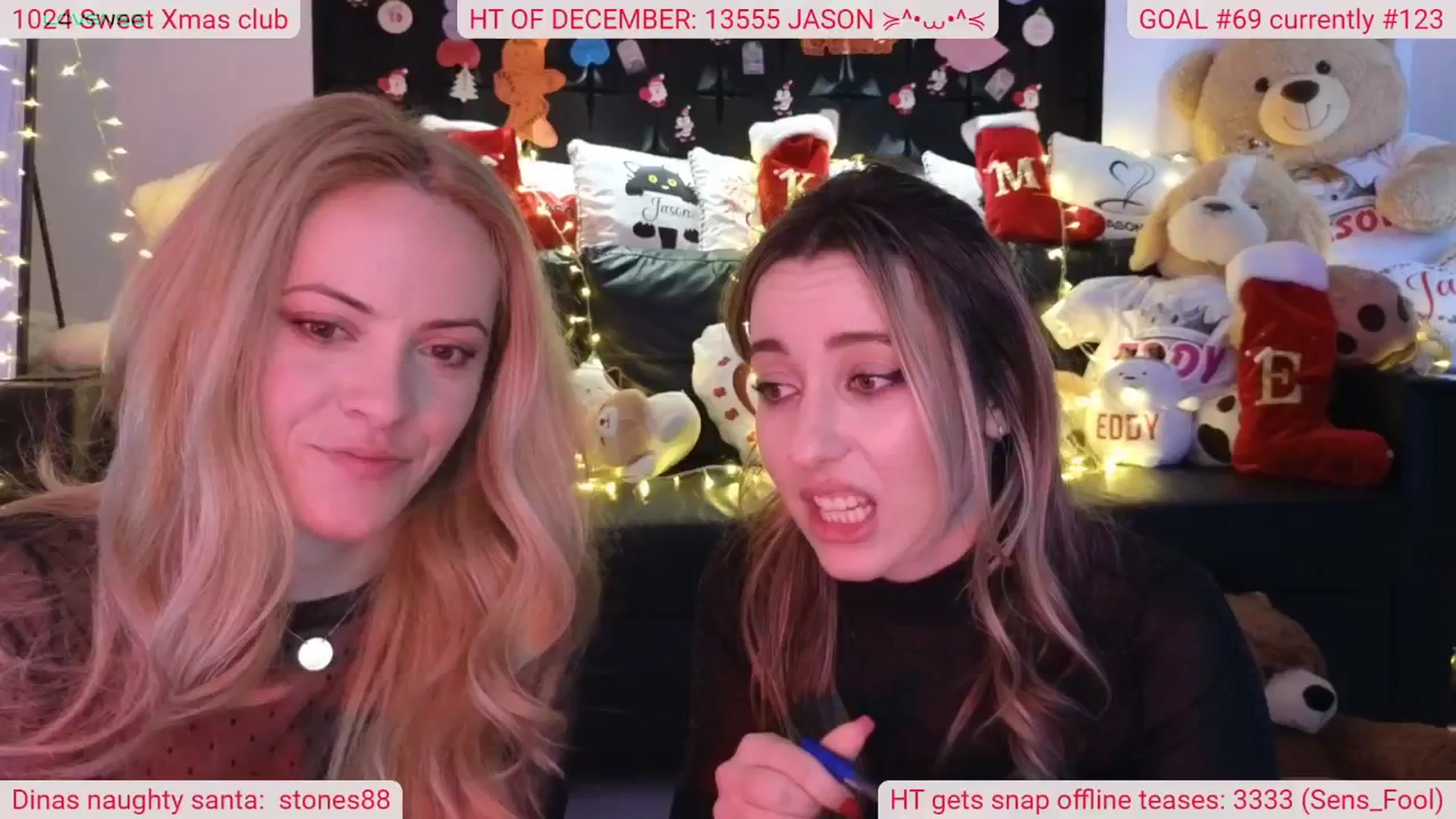 Gallery image thumbnail from DinasLibrary's myfreecams stream on, 12/29/2024, 07:27 image 19 of 20