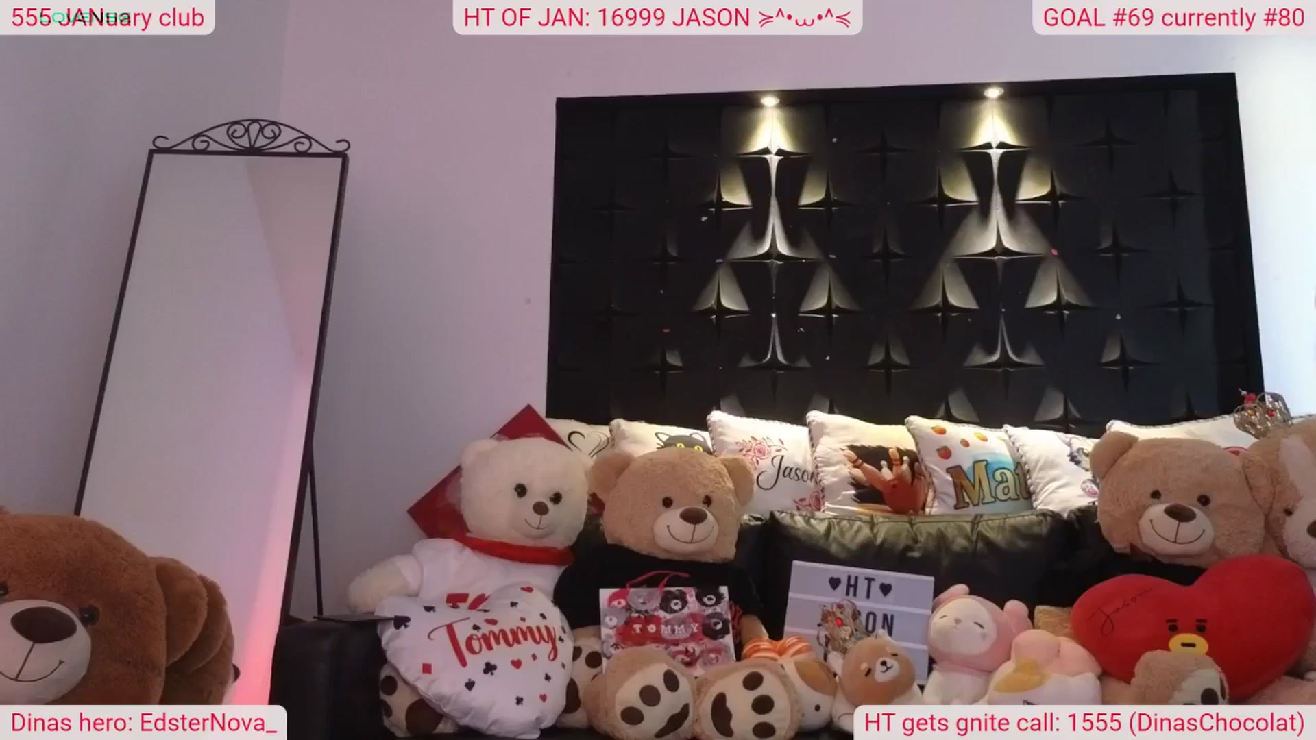 Gallery image thumbnail from DinasLibrary's myfreecams stream on, 01/19/2025, 09:16 image 16 of 20
