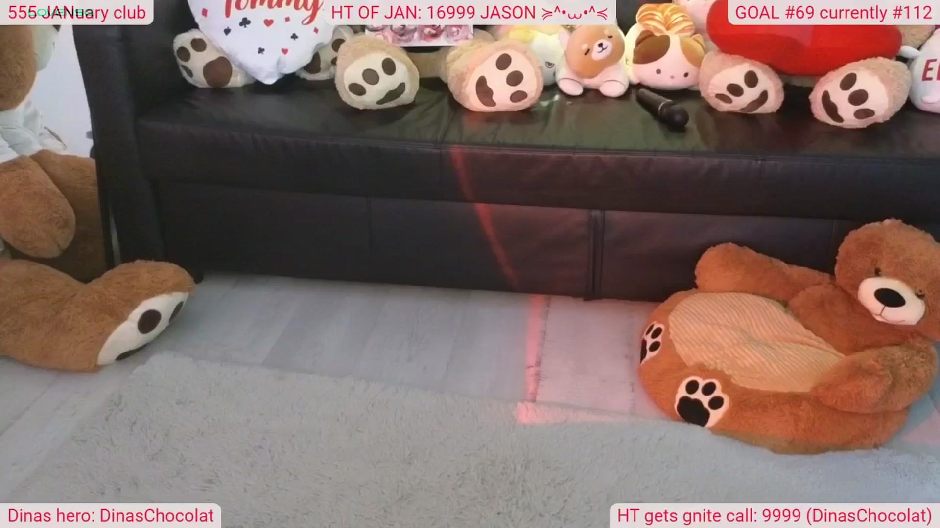 Gallery image thumbnail from DinasLibrary's myfreecams stream on, 01/25/2025, 09:34 image 7 of 20